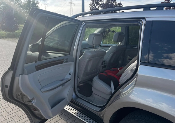 Mercedes-Benz GL cena 44900 przebieg: 209700, rok produkcji 2007 z Olsztyn małe 79